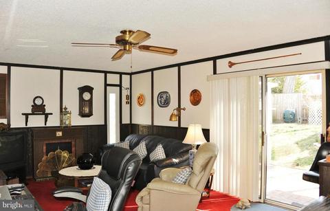 6105 Frontier Dr, Springfield, VA 22150 photo 13