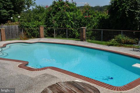 3213 Riverview Dr, Triangle, VA 22172 photo 1