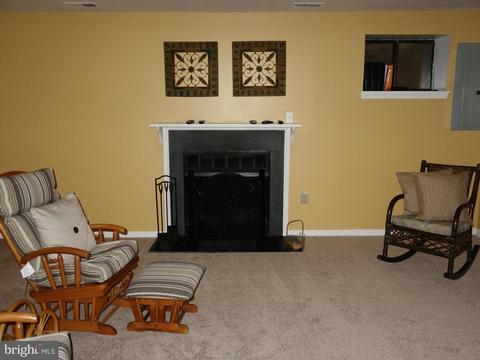 8610 Western Oak Dr, Springfield, VA 22153 photo 21
