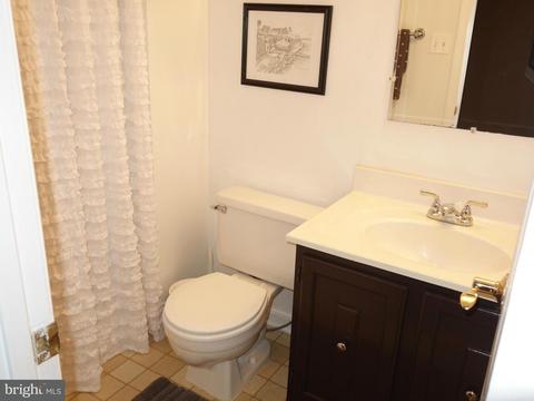 8610 Western Oak Dr, Springfield, VA 22153 photo 24