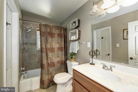 6212 Duntley Pl, Springfield, VA 22152 photo 17