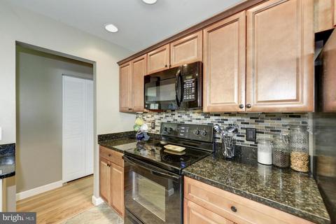 6212 Duntley Pl, Springfield, VA 22152 photo 11