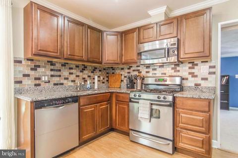 7407 Inzer St, Springfield, VA 22151 photo 13
