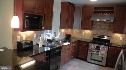 1202 Ednor Rd, Silver Spring, MD 20905 photo 11