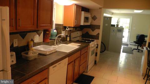 1202 Ednor Rd, Silver Spring, MD 20905 photo 18