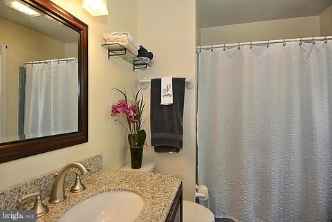 5216 Lonsdale Dr, Springfield, VA 22151 photo 16