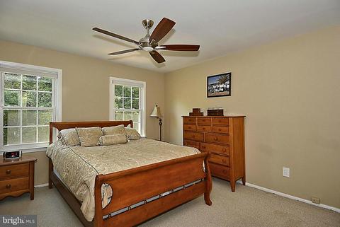 5216 Lonsdale Dr, Springfield, VA 22151 photo 13