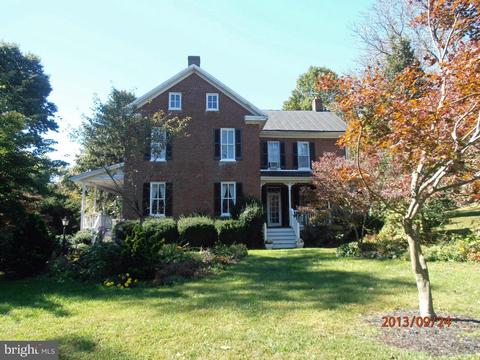 1806 Benedict Rd, Westminster, MD 21157 photo 2