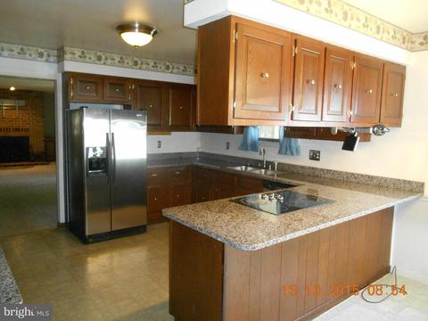 15627 Broadfording Rd, Clear Spring, MD 21722 photo 4