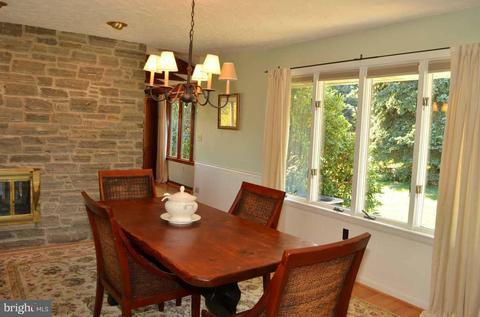 1374 Pleasant Valley Rd S, Westminster, MD 21158 photo 7