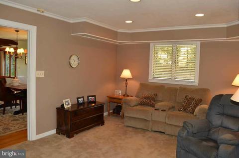 1374 Pleasant Valley Rd S, Westminster, MD 21158 photo 14