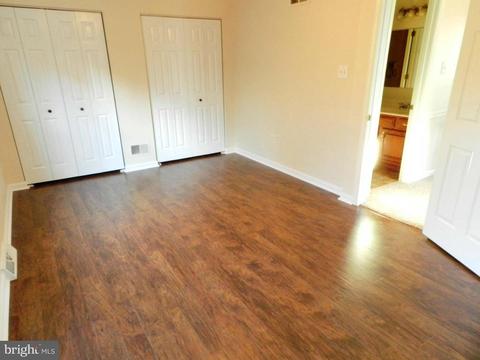 4524 Whetstone Ct, Hampstead, MD 21074 photo 13