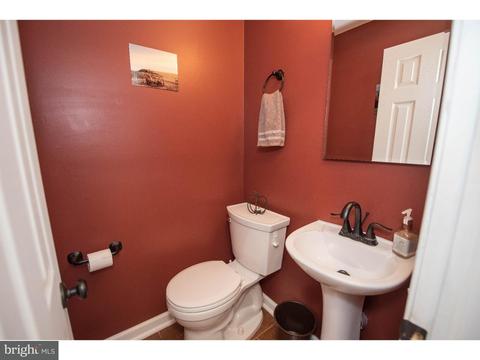 111 Morningside Cir, Wayne, PA 19087 photo 9