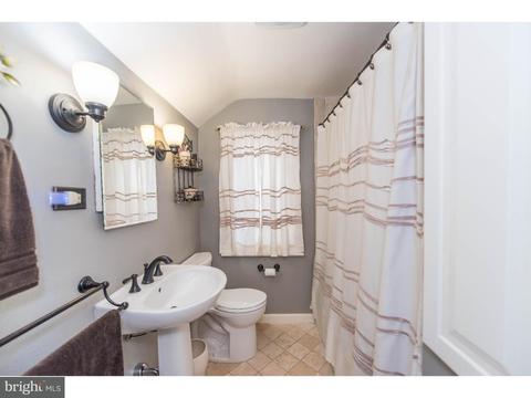 111 Morningside Cir, Wayne, PA 19087 photo 16