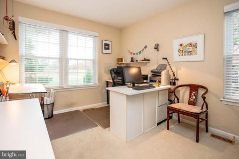 2204 Golf Course Dr, Reston, VA 20191 photo 16