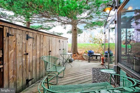 2204 Golf Course Dr, Reston, VA 20191 photo 23