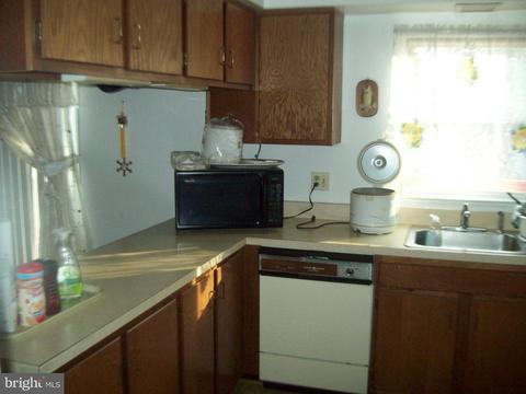 9671 Baltimore Ave, Laurel, MD 20723 photo 12