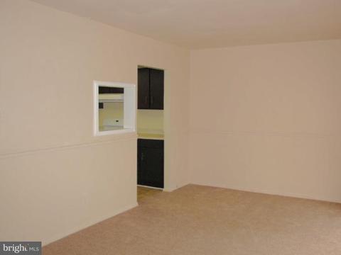 640 Shore Dr, Joppa, MD 21085 photo 9