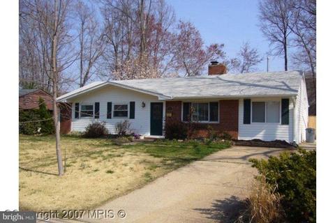 7439 Long Pine Dr, Springfield, VA 22151 photo 1