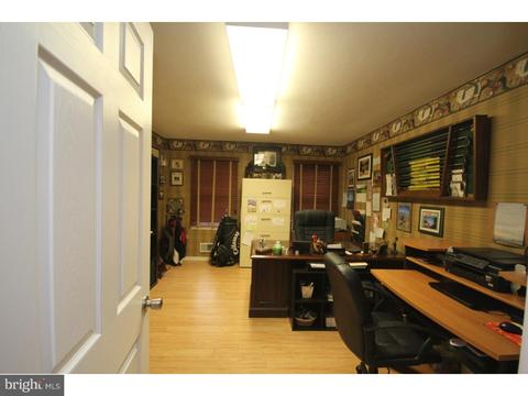 19 Willis Dr, Ewing, NJ 08628 photo 11