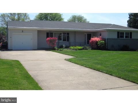 4 Gloucester Ln, Ewing, NJ 08618 photo 1