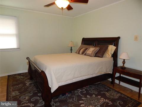 88 Lanning St, Ewing, NJ 08618 photo 6