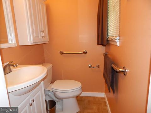 88 Lanning St, Ewing, NJ 08618 photo 7