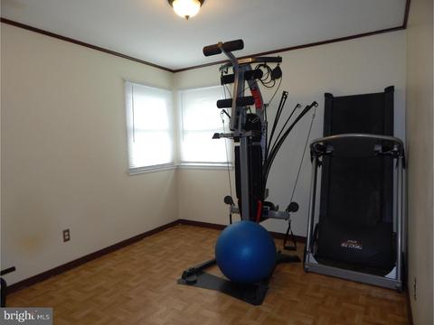 88 Lanning St, Ewing, NJ 08618 photo 8