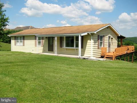 20 Magruder Ln, Barton, MD 21521 photo 1