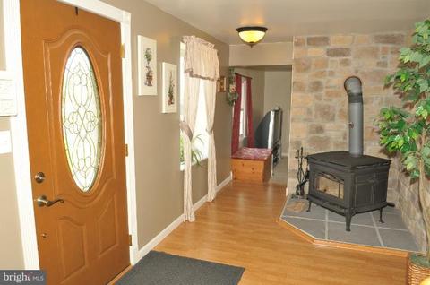 3709 Garfield Rd, Smithsburg, MD 21783 photo 3