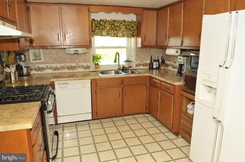 3709 Garfield Rd, Smithsburg, MD 21783 photo 6