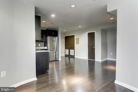 1100 7th St NE #2, Washington, DC 20002 photo 4