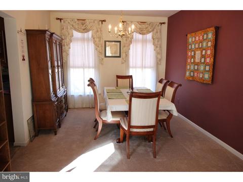 329 W Joy Ct, Bear, DE 19701 photo 10