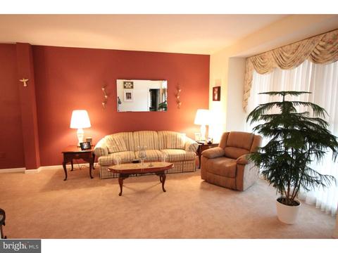 329 W Joy Ct, Bear, DE 19701 photo 9