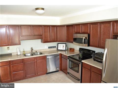 121 W Savannah Dr, Bear, DE 19701 photo 5