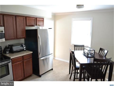 121 W Savannah Dr, Bear, DE 19701 photo 6