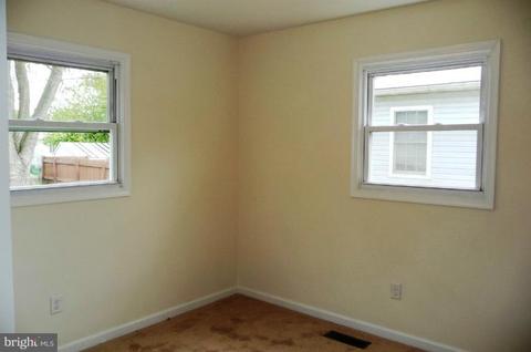 117 Spring St, Gaithersburg, MD 20877 photo 12