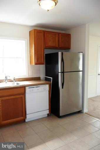 117 Spring St, Gaithersburg, MD 20877 photo 7