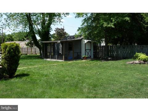 2 Edwards Ave, Delanco, NJ 08075 photo 3