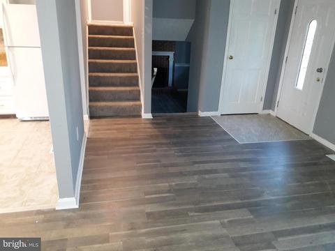 1320 Danberry Dr, Frederick, MD 21703 photo 2