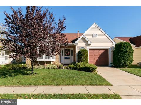 717 Chickory Dr, Mount Laurel, NJ 08054 photo 2