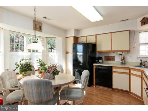 717 Chickory Dr, Mount Laurel, NJ 08054 photo 8