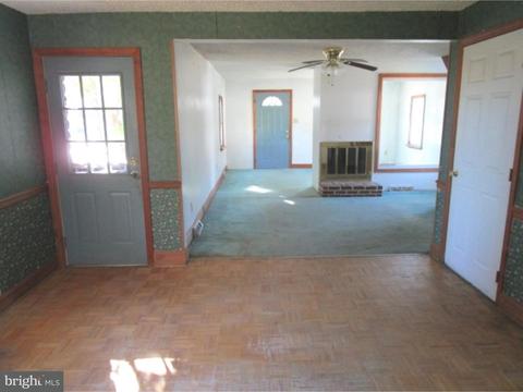 392 E Broadway, Salem, NJ 08079 photo 9