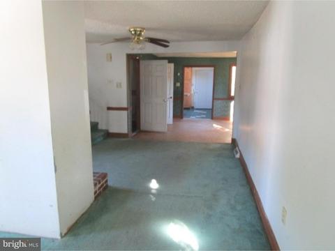 392 E Broadway, Salem, NJ 08079 photo 6