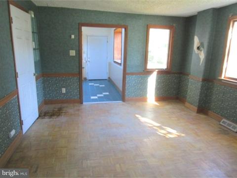 392 E Broadway, Salem, NJ 08079 photo 8