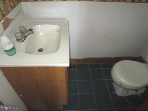 392 E Broadway, Salem, NJ 08079 photo 17