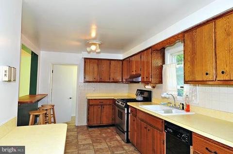 615 Marshall Ave E, Deale, MD 20751 photo 9