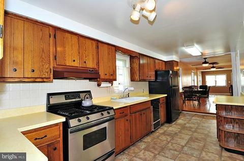 615 Marshall Ave E, Deale, MD 20751 photo 10
