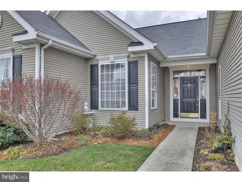 38 Everett Dr, Columbus, NJ 08022 photo 4