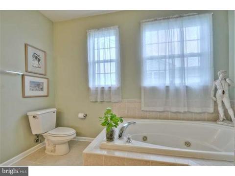 38 Everett Dr, Columbus, NJ 08022 photo 22
